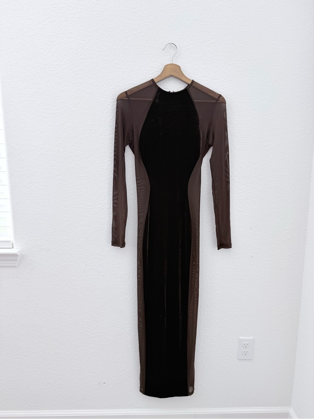 Naked Wardrobe- Long Sleeve Brown Velvet Mesh Midi Dress - M
